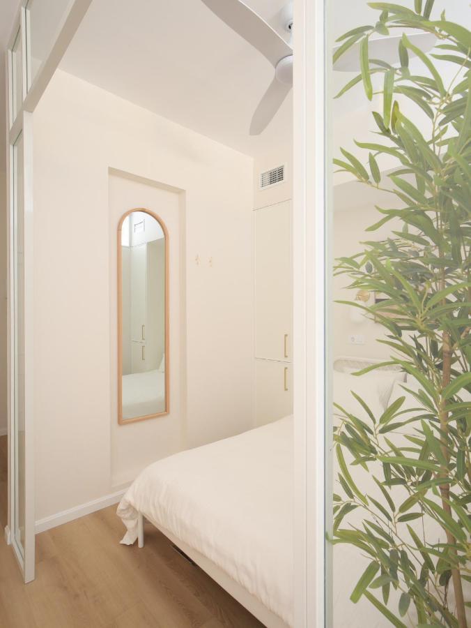 Staylish Studio Apartment In Malasana Madrid Eksteriør bilde