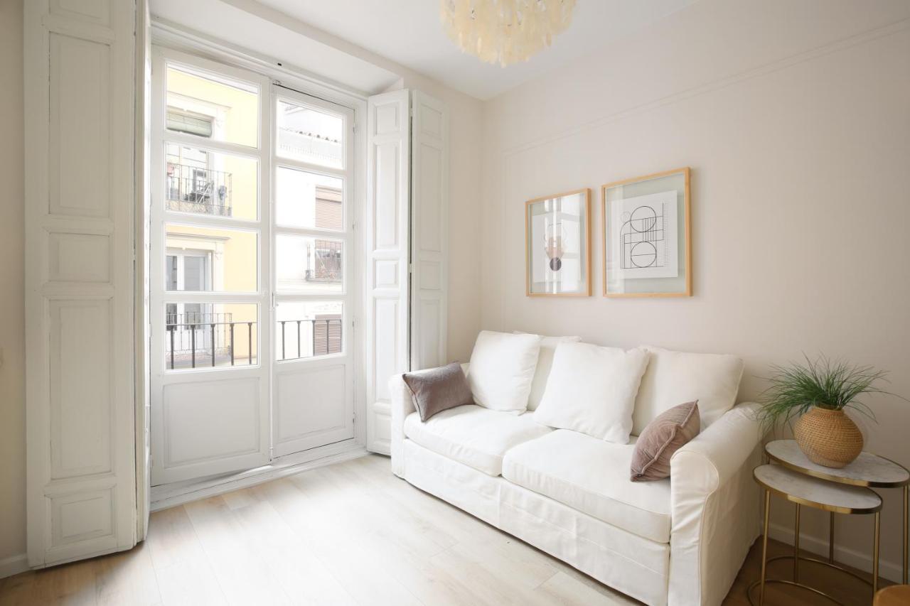 Staylish Studio Apartment In Malasana Madrid Eksteriør bilde